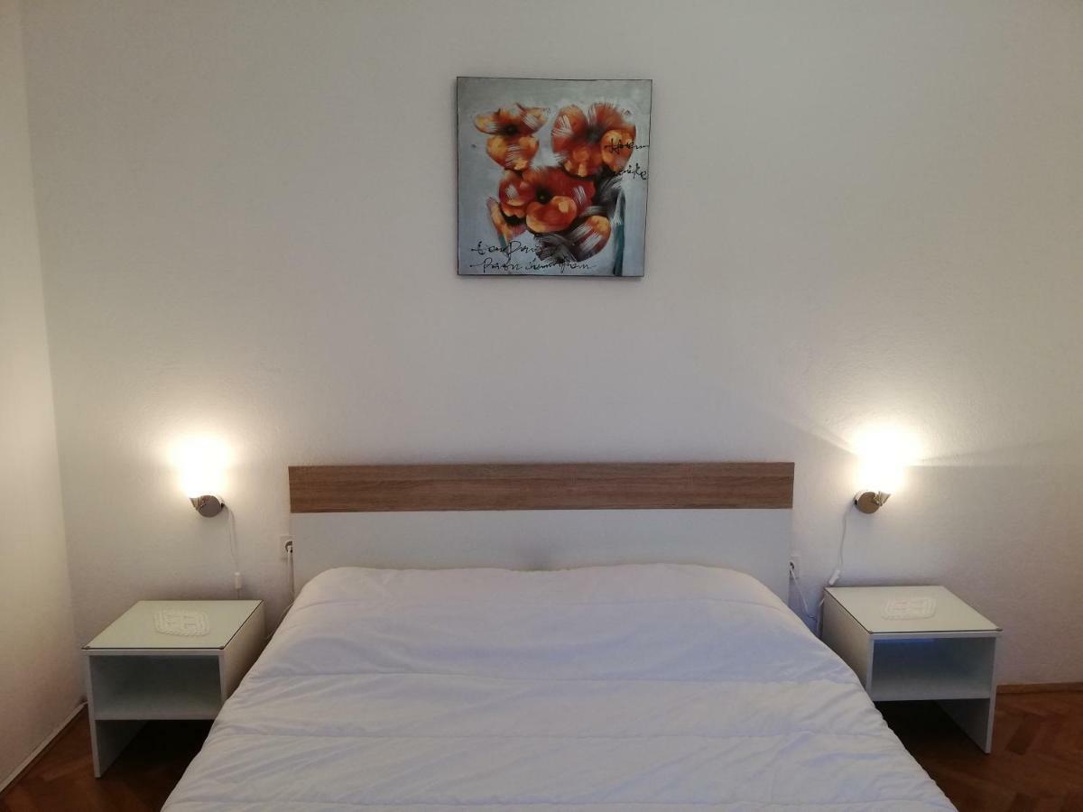 Apartman Celestina 메덜린 외부 사진